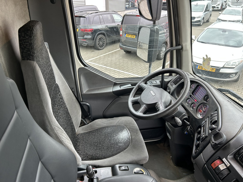 DAF LF55 220 Euro 4 / 12 Ton / 673 dkm / Box / Loadlift / APK TUV 01-26 - Camión caja cerrada: foto 3 DAF LF55 220 Euro 4 / 12 Ton / 673 dkm / Box / Loadlift / APK TUV 01-26 - Camión caja cerrada: foto 3