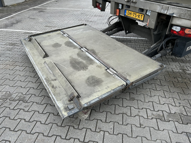 H.T.F. HZO 39 / Carrier Vector 1800 Frigo / Flowers / Loadlift 2500 kg / NL Trailer - Semirremolque frigorífico: foto 5 H.T.F. HZO 39 / Carrier Vector 1800 Frigo / Flowers / Loadlift 2500 kg / NL Trailer - Semirremolque frigorífico: foto 5