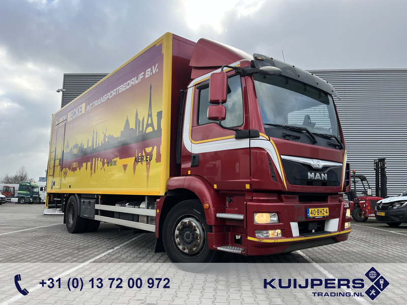 MAN TGM 18.250 / 18 Ton / 560 dkm / New Tacho V2 / Box / Loadlift / APK TUV 12-25 - Camión caja cerrada: foto 1 MAN TGM 18.250 / 18 Ton / 560 dkm / New Tacho V2 / Box / Loadlift / APK TUV 12-25 - Camión caja cerrada: foto 1