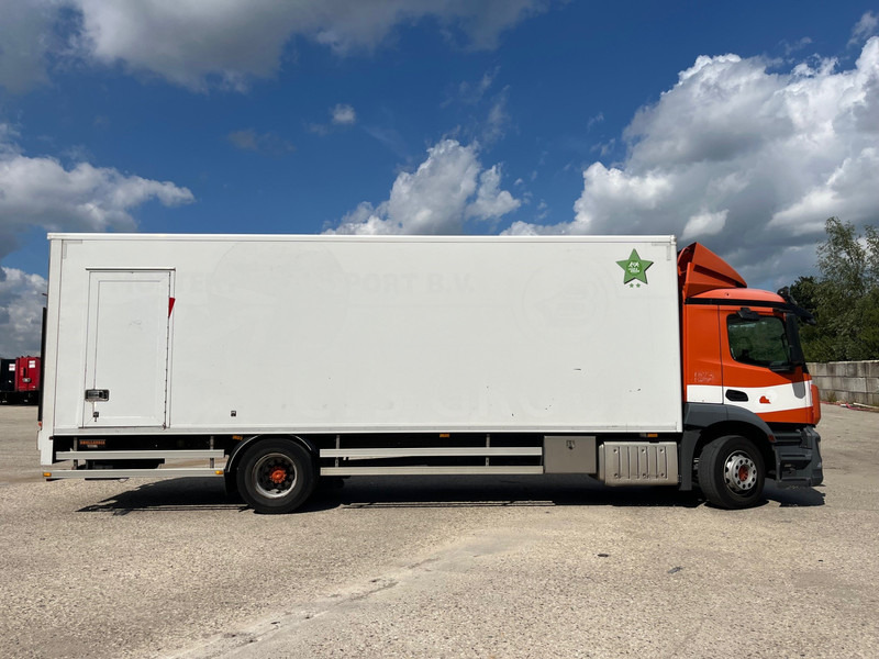 Mercedes-Benz Antos 1824 / 577 dkm / Box 8,3M / Loadlift / APK 04-26 - Camión caja cerrada: foto 2 Mercedes-Benz Antos 1824 / 577 dkm / Box 8,3M / Loadlift / APK 04-26 - Camión caja cerrada: foto 2