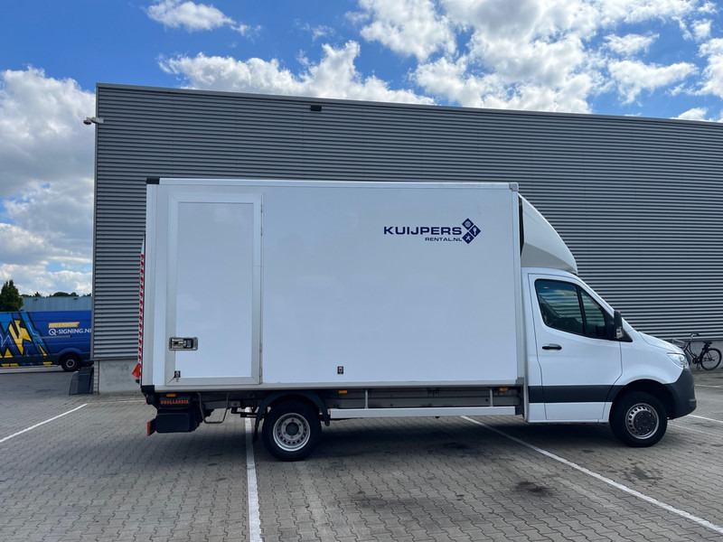 Mercedes-Benz Sprinter 515 1.9 CDI / Box 4.4 mtr / Laadklep / Zijdeur - Furgoneta caja cerrada: foto 2 Mercedes-Benz Sprinter 515 1.9 CDI / Box 4.4 mtr / Laadklep / Zijdeur - Furgoneta caja cerrada: foto 2