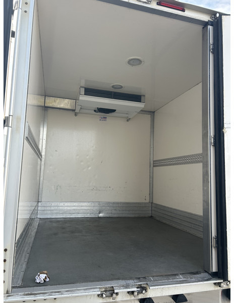 Furgoneta frigorifica Nissan Cabstar NT400 / Duo Temp Frigo -30 gr / 146 dkm/ Blad - Blad / APK TUV 03-26: foto 10
