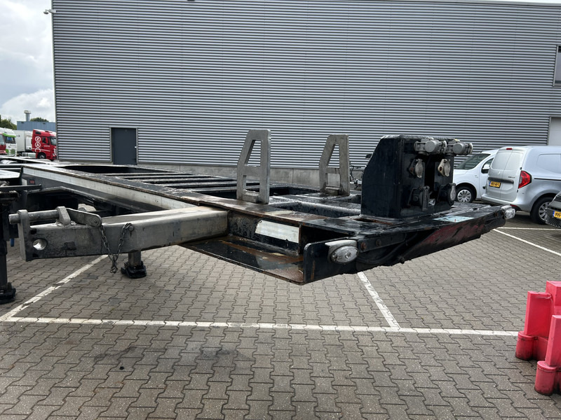 Renders Euro 925 / Container Chassis / 2x 20 - 40 - 45 FT / Drum / APK TUV 07-26 - Semirremolque portacontenedore/ Intercambiable: foto 3 Renders Euro 925 / Container Chassis / 2x 20 - 40 - 45 FT / Drum / APK TUV 07-26 - Semirremolque portacontenedore/ Intercambiable: foto 3