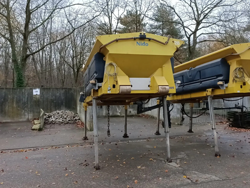 NIDO - Schmidt Stratos B40-36 PALN - Esparcidor de sal: foto 1 NIDO - Schmidt Stratos B40-36 PALN - Esparcidor de sal: foto 1