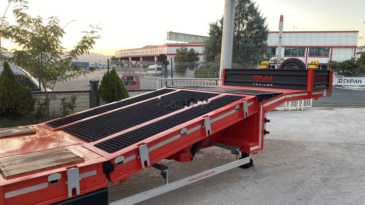 GVN Trailer 3 AXLE HYDRAULIC PLATFORM LOWBED - Semirremolque góndola rebajadas: foto 4 GVN Trailer 3 AXLE HYDRAULIC PLATFORM LOWBED - Semirremolque góndola rebajadas: foto 4
