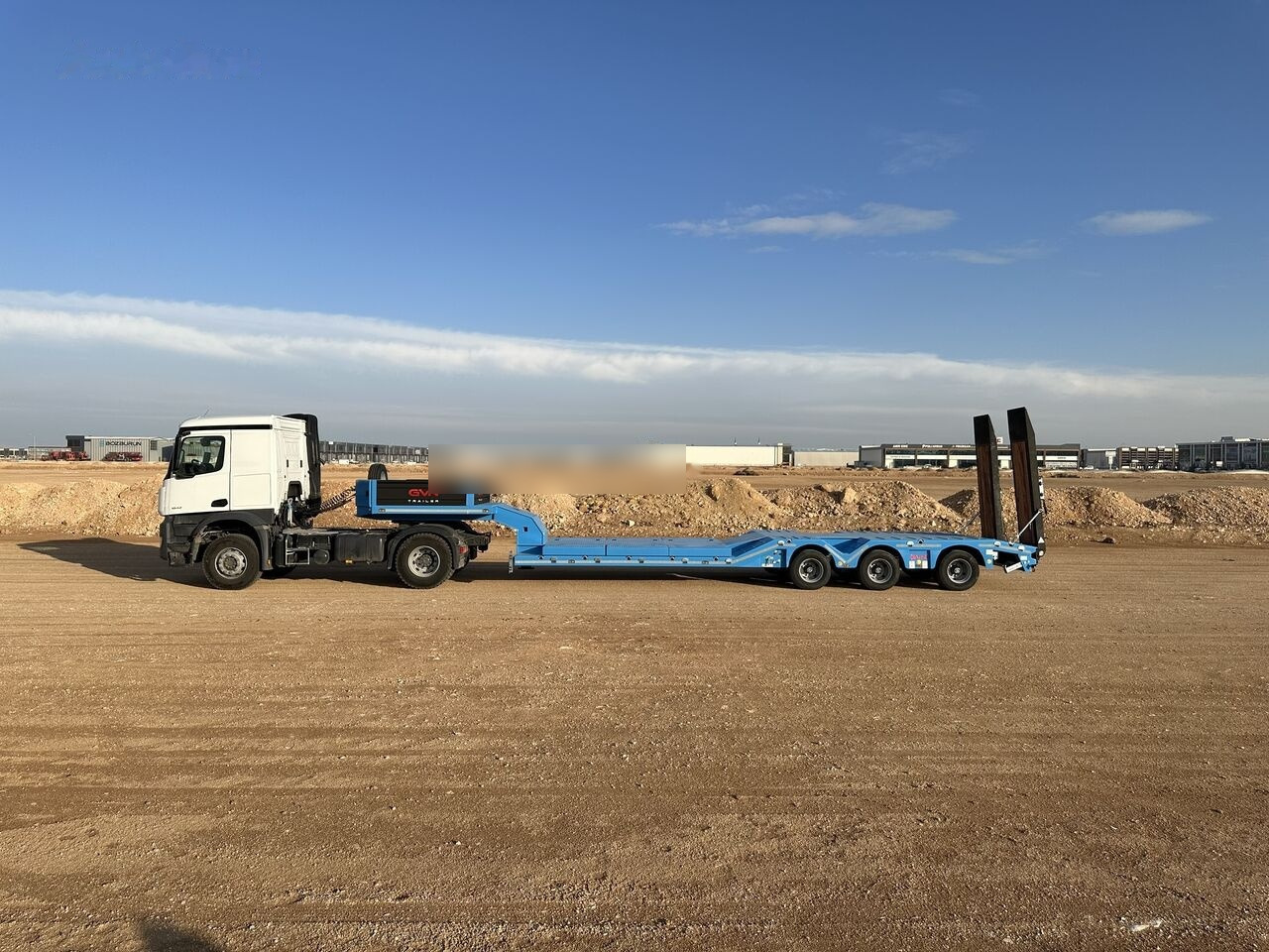 Semirremolque góndola rebajadas nuevo GVN Trailer 3 AXLE LOWBED WITH WHEEL RECESSES: foto 15 Semirremolque góndola rebajadas nuevo GVN Trailer 3 AXLE LOWBED WITH WHEEL RECESSES: foto 15