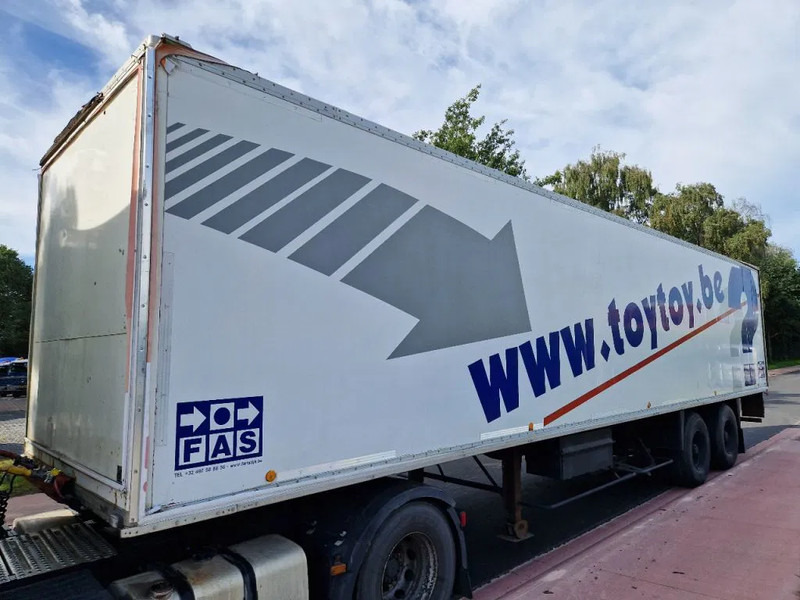 Fruehauf D32C / LAMMES - BLATT - SPRING - Semirremolque caja cerrada: foto 3 Fruehauf D32C / LAMMES - BLATT - SPRING - Semirremolque caja cerrada: foto 3