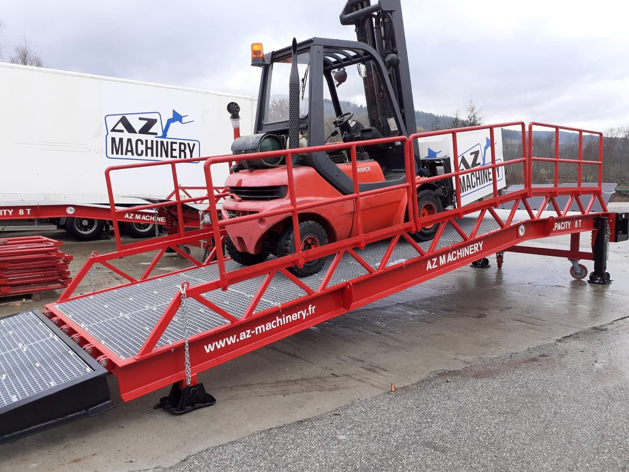 Rampa de carga nuevo Loading Ramp with with hydraulic tilting bridge -  AZ RAMP - STAR-RL- 20T. 20 ton capacity: foto 8