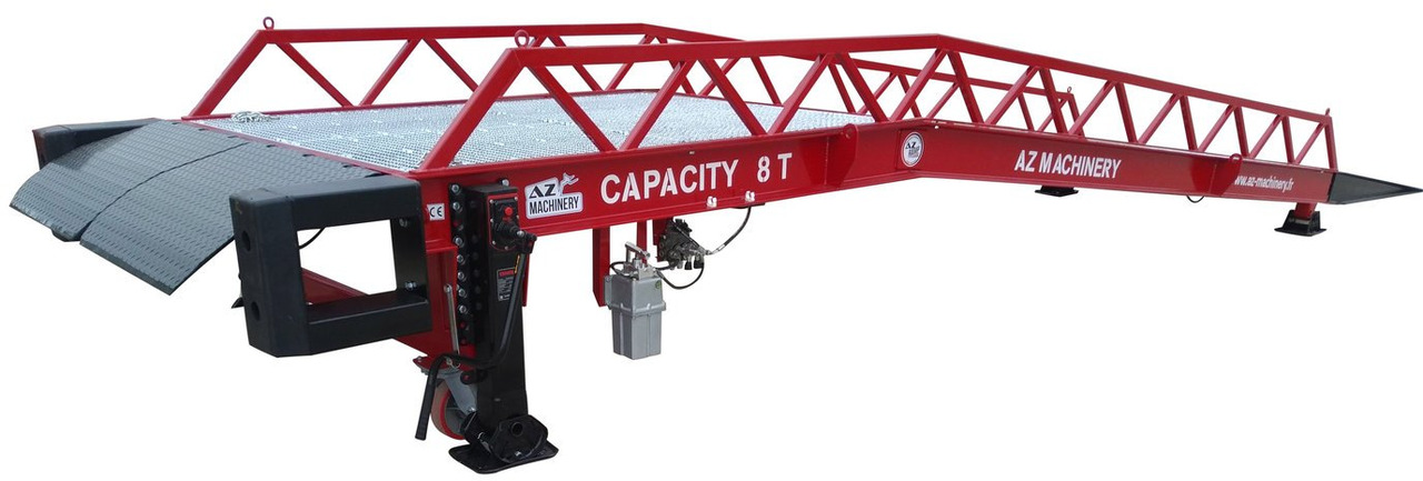 **RENTAL** Loading Ramp with with hydraulic tilting bridge - AZ RAMP - STAR- 8T. 8 ton capacity - Rampa de carga: foto 1 **RENTAL** Loading Ramp with with hydraulic tilting bridge - AZ RAMP - STAR- 8T. 8 ton capacity - Rampa de carga: foto 1