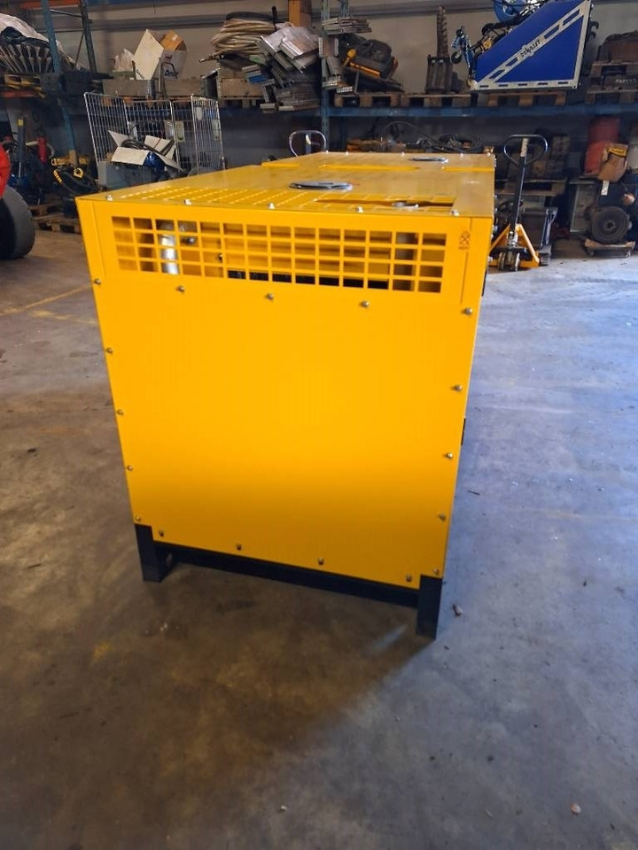 Ricardo APW75 - Generador industriale: foto 2 Ricardo APW75 - Generador industriale: foto 2