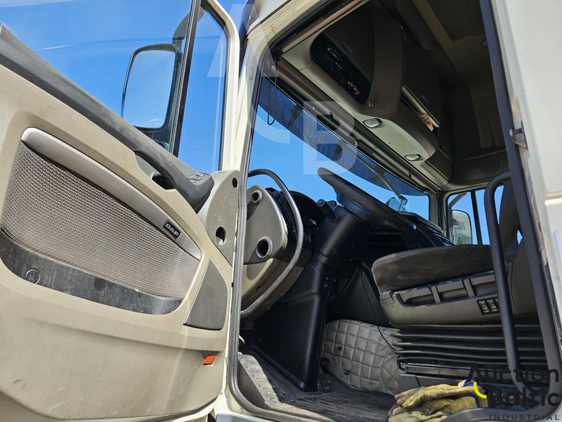 DAF XF105.460 - Cabeza tractora: foto 5 DAF XF105.460 - Cabeza tractora: foto 5