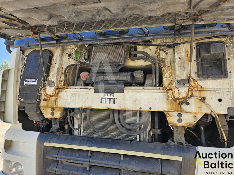 Cabeza tractora DAF XF105.460: foto 14
