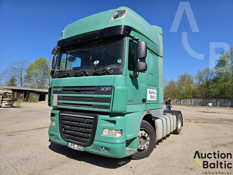 DAF XF105.460 - Cabeza tractora: foto 1 DAF XF105.460 - Cabeza tractora: foto 1