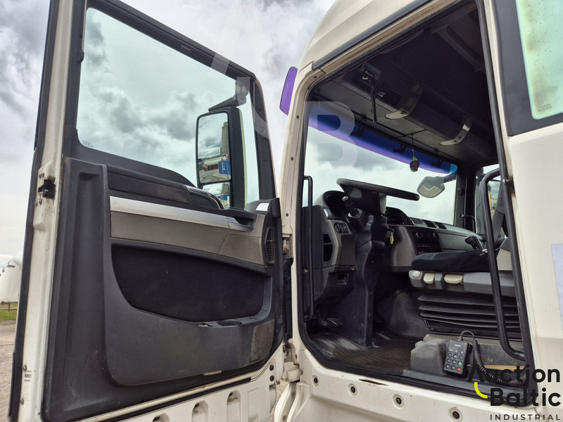 MAN TGX18.440 - Cabeza tractora: foto 4 MAN TGX18.440 - Cabeza tractora: foto 4