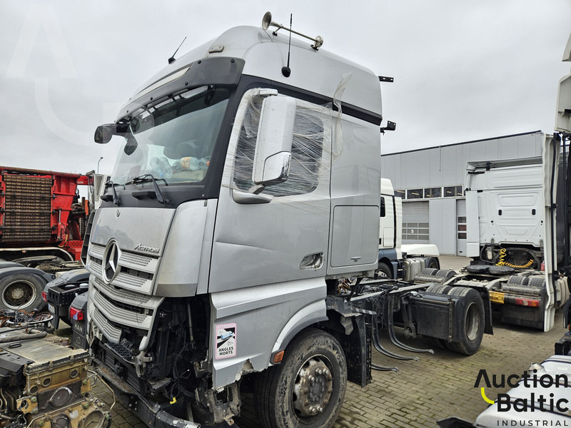 Mercedes-Benz Actros - Cabeza tractora: foto 2 Mercedes-Benz Actros - Cabeza tractora: foto 2
