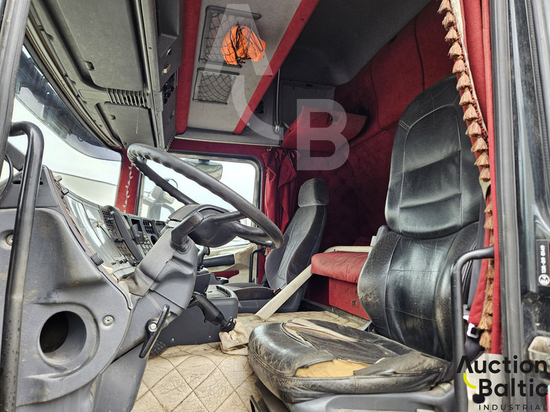 Cabeza tractora Scania 420: foto 7