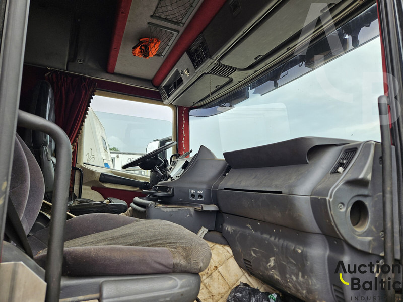 Cabeza tractora Scania 420: foto 6