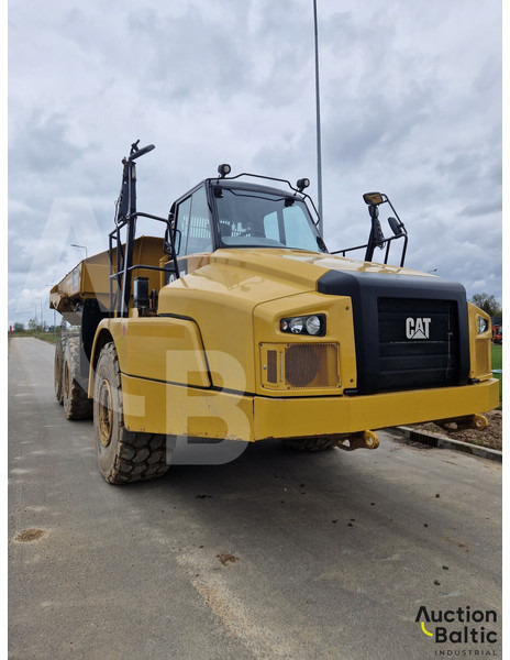 Caterpillar 735C - Dúmper articulado: foto 4 Caterpillar 735C - Dúmper articulado: foto 4