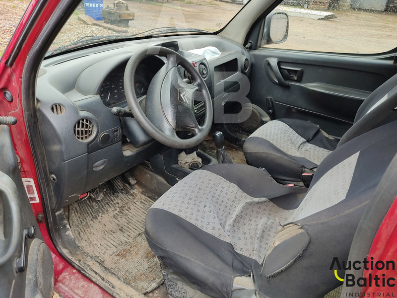 Furgoneta pequeña Citroën Berlingo: foto 6