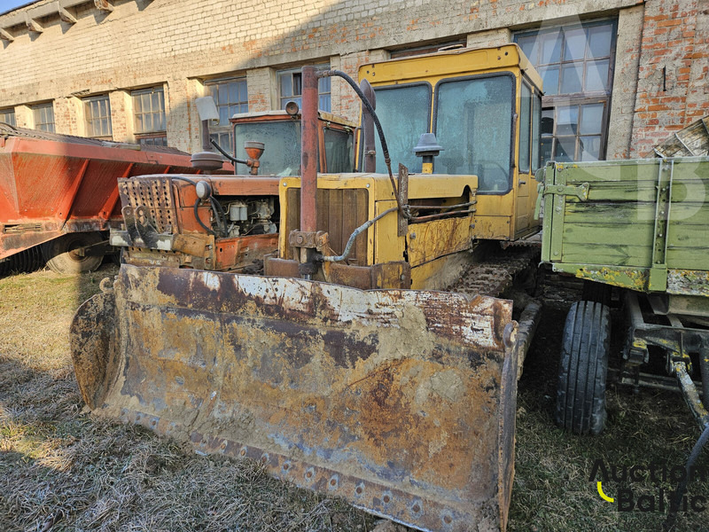 DT-75 - Tractor de cadenas: foto 2 DT-75 - Tractor de cadenas: foto 2