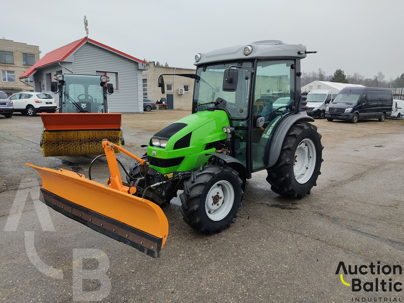 Deutz-Fahr Agrokid 230 - Tractor: foto 1 Deutz-Fahr Agrokid 230 - Tractor: foto 1