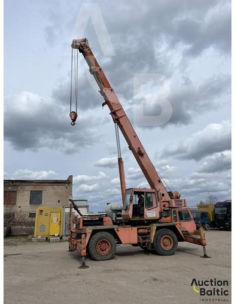 Grove AT 633 B - Grúa para camión: foto 4 Grove AT 633 B - Grúa para camión: foto 4