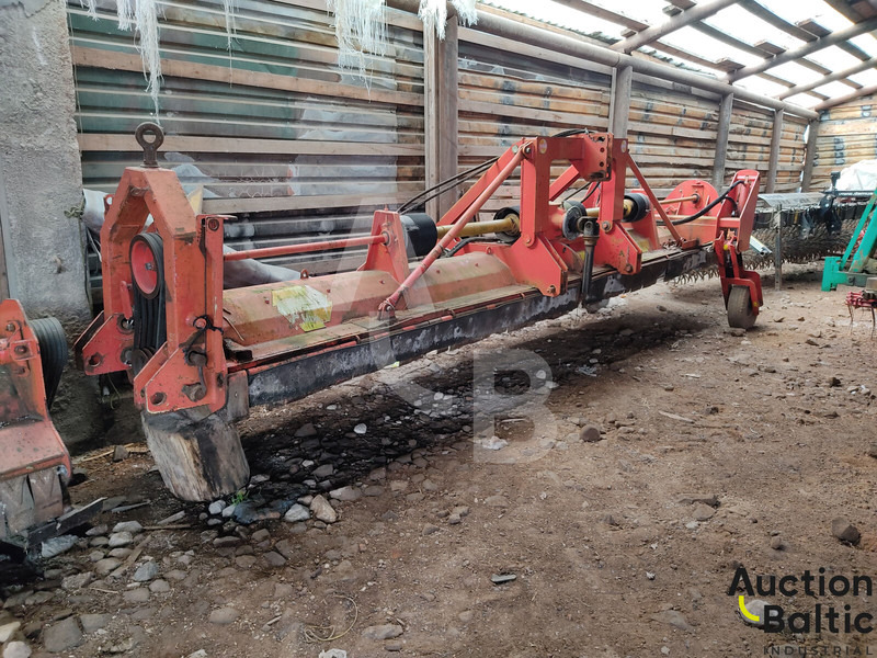 Humus - Desbrozadora de martillos/ Trituradora: foto 1 Humus - Desbrozadora de martillos/ Trituradora: foto 1