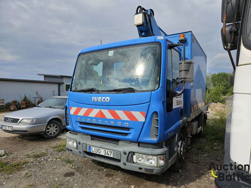 Iveco 100E 18 - Camión con plataforma elevadora: foto 1 Iveco 100E 18 - Camión con plataforma elevadora: foto 1