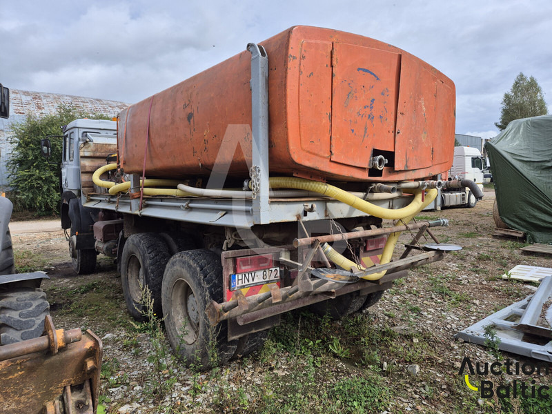 Iveco 260-34 - Camión cisterna: foto 3 Iveco 260-34 - Camión cisterna: foto 3