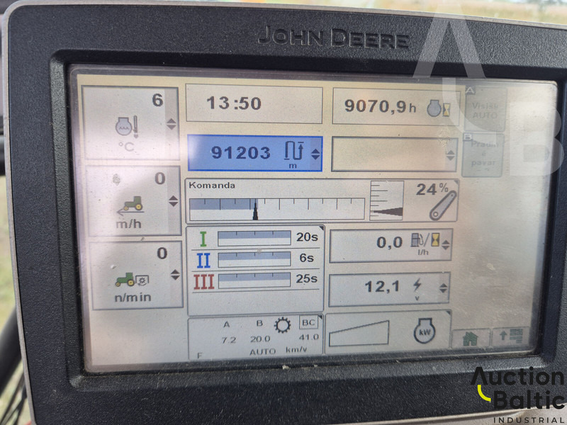 Tractor John Deere 6210 R: foto 11
