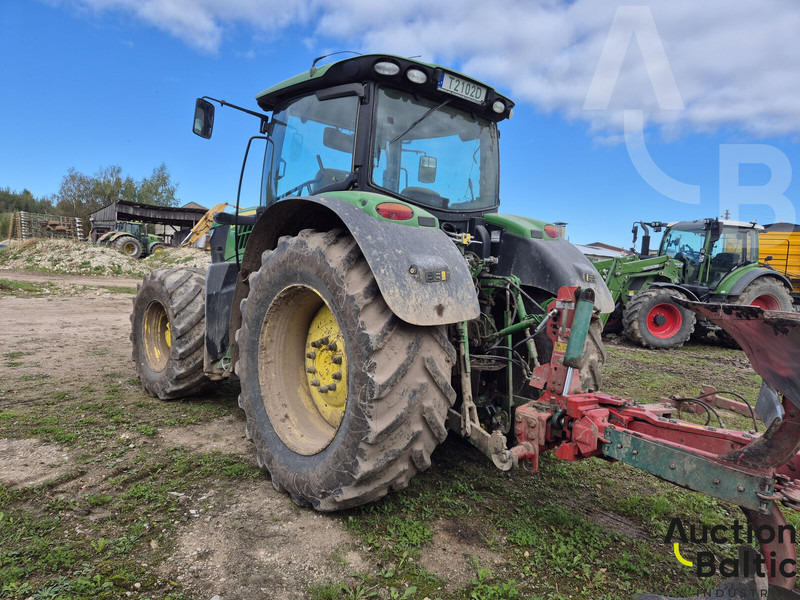 John Deere 6210 R - Tractor: foto 4 John Deere 6210 R - Tractor: foto 4