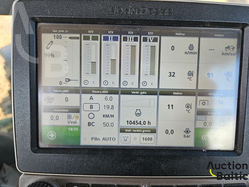 John Deere 6215 R - Tractor: foto 5 John Deere 6215 R - Tractor: foto 5