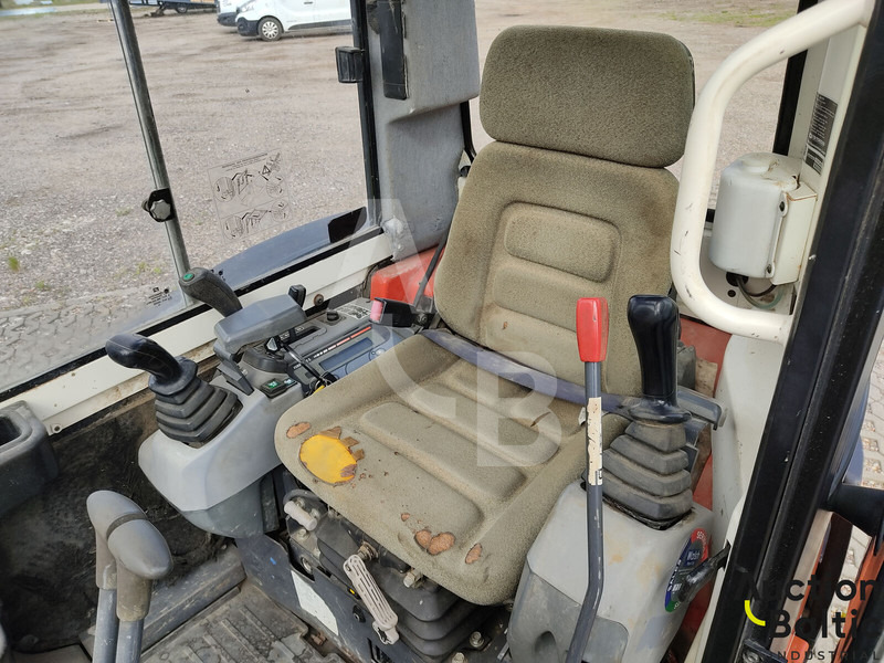 Kubota KX 71-3 - Miniexcavadora: foto 5 Kubota KX 71-3 - Miniexcavadora: foto 5