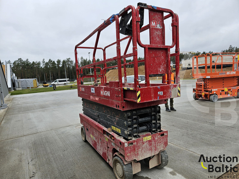 MAGNI ES1008E - Plataforma de tijeras: foto 3 MAGNI ES1008E - Plataforma de tijeras: foto 3