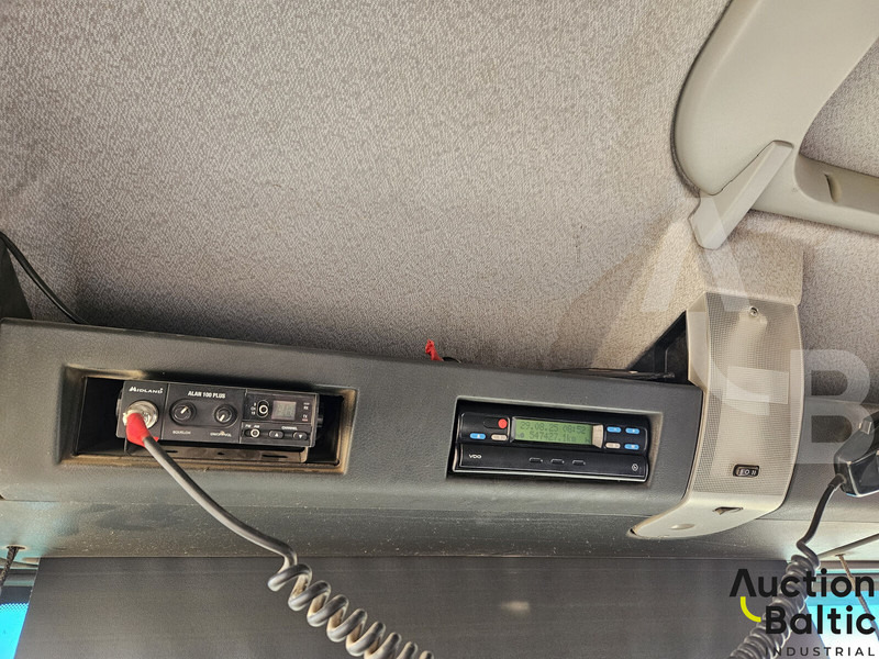 Camión volquete MAN 35.480: foto 12