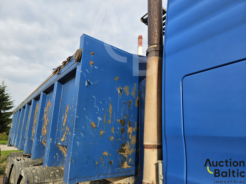 Camión volquete MAN 35.480: foto 6