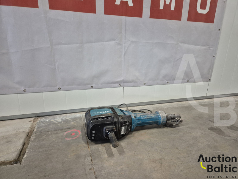 Makita HM1812 - Maquinaria de construcción: foto 1 Makita HM1812 - Maquinaria de construcción: foto 1