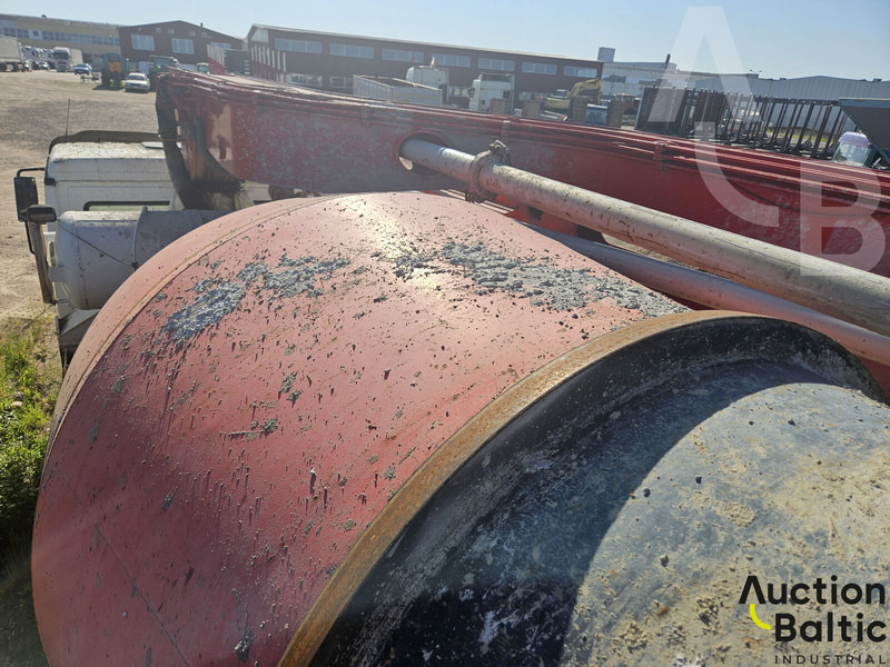 Bomba de hormigon estacionaria Mercedes-Benz Actros: foto 18