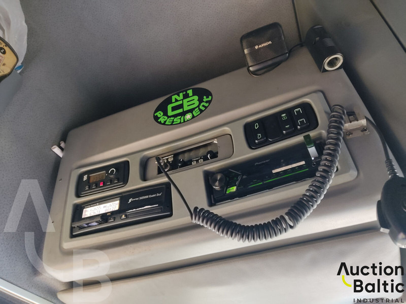 Grua de remolque autos Mercedes-Benz Atego 818L: foto 11