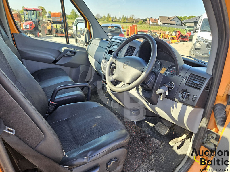 Mercedes-Benz Sprinter - Camión de basura: foto 5 Mercedes-Benz Sprinter - Camión de basura: foto 5