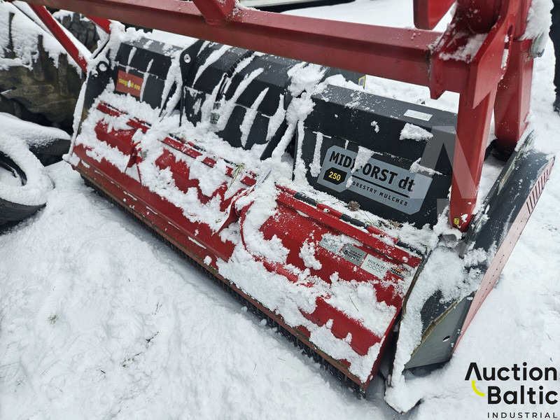 Midiforst DT500 - Desbrozadora de martillos/ Trituradora: foto 4 Midiforst DT500 - Desbrozadora de martillos/ Trituradora: foto 4