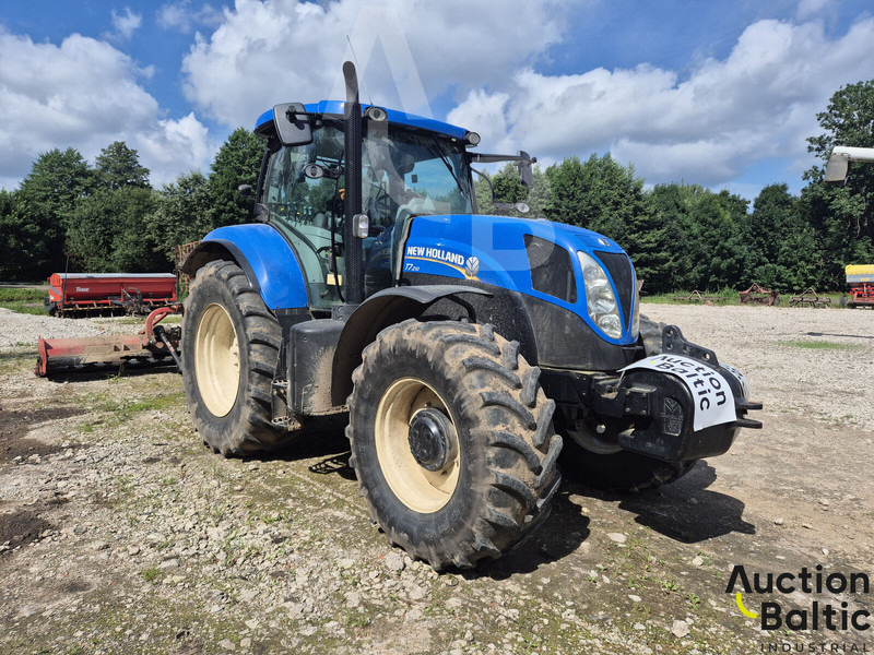 New Holland T 7.210 - Tractor: foto 1 New Holland T 7.210 - Tractor: foto 1