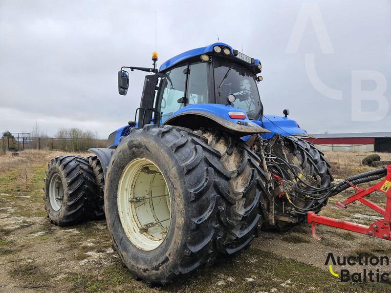 New Holland T 8.410 - Tractor: foto 4 New Holland T 8.410 - Tractor: foto 4