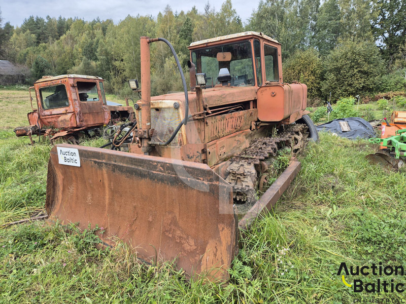 Onbekend DT-75 - Bulldozer: foto 2 Onbekend DT-75 - Bulldozer: foto 2