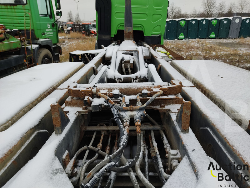 Camión portacontenedor de cadenas Renault Premium Route: foto 6