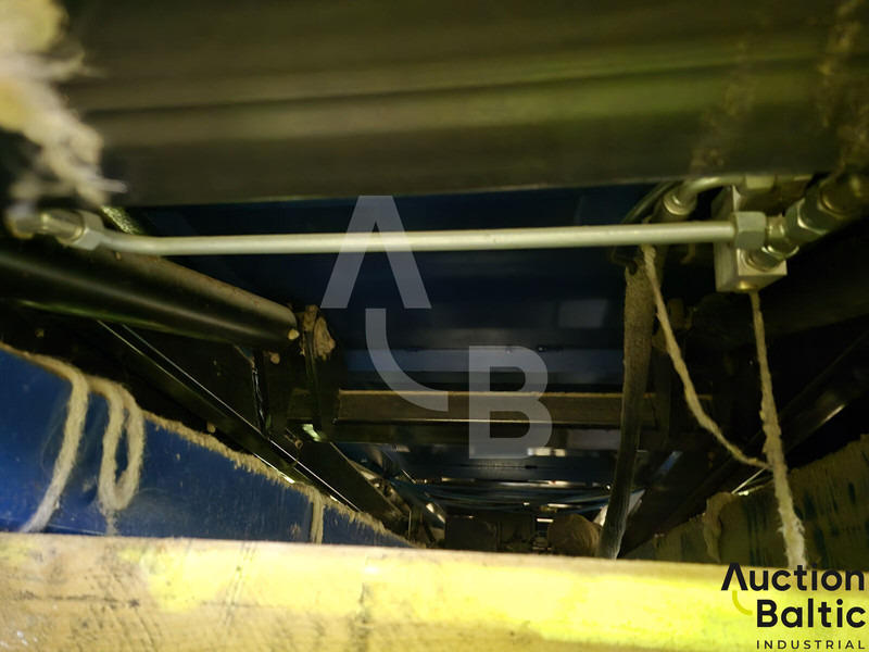 SCISSOR lift platforms - Plataforma de tijeras: foto 5 SCISSOR lift platforms - Plataforma de tijeras: foto 5