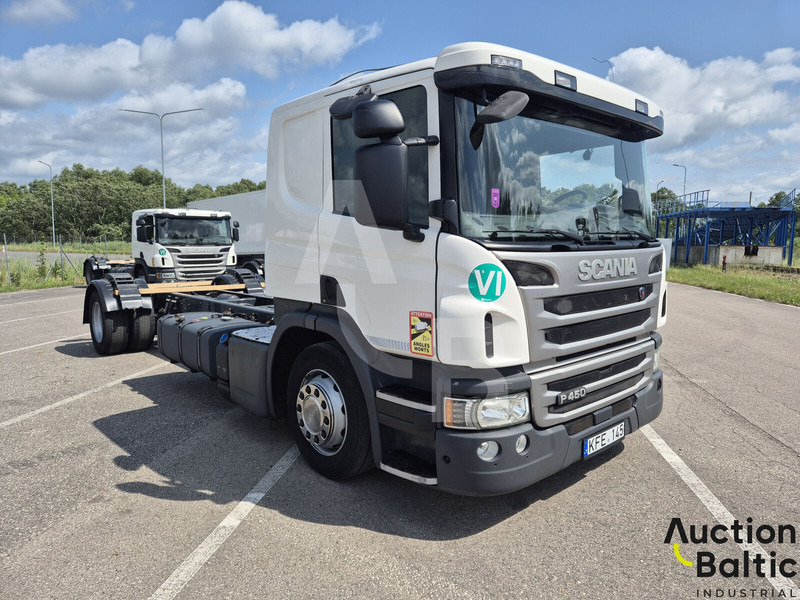 Scania P 450 - Camión chasis: foto 2 Scania P 450 - Camión chasis: foto 2