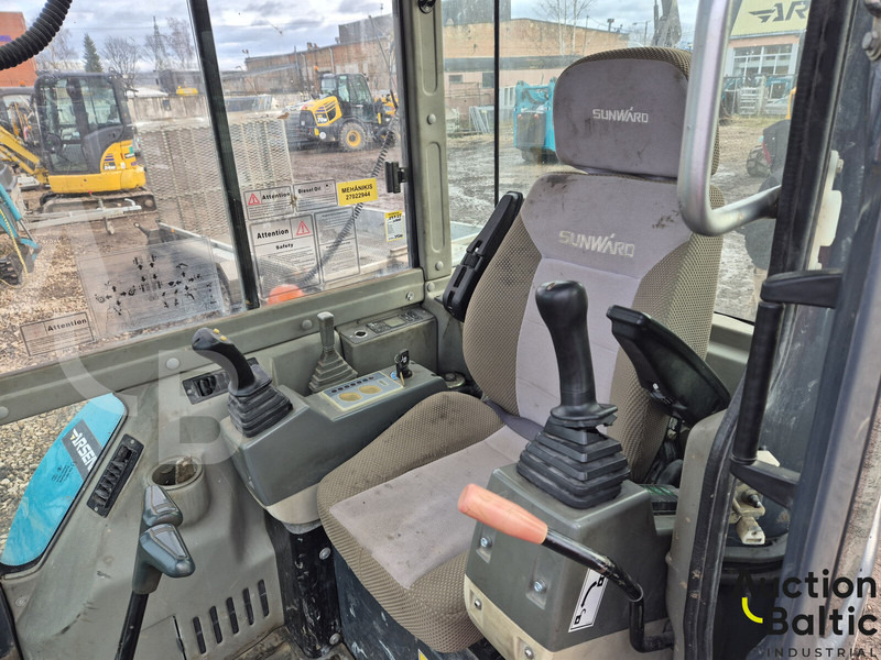 Sunward SWE40UB - Miniexcavadora: foto 5 Sunward SWE40UB - Miniexcavadora: foto 5