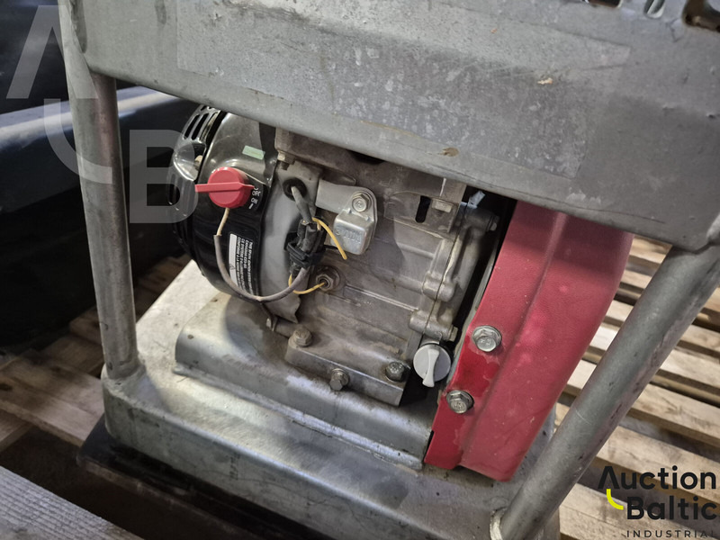 Swepac F.90A - Plancha reversible: foto 4 Swepac F.90A - Plancha reversible: foto 4