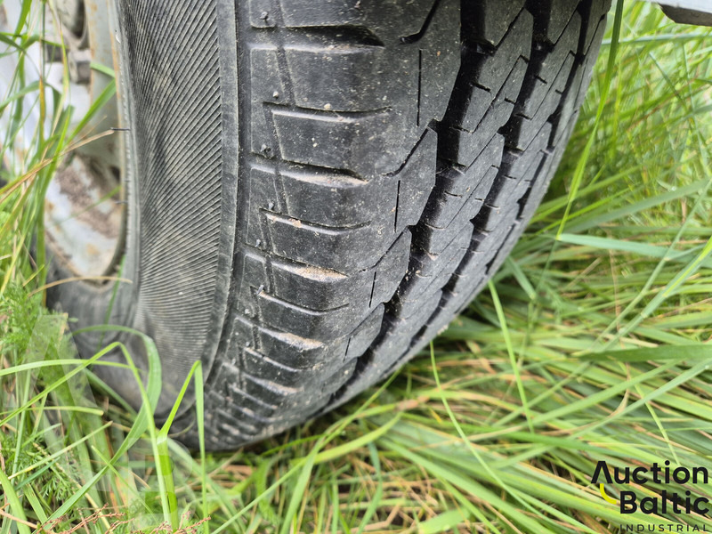 Tiki KP1500-RB - Semirremolque lona: foto 5 Tiki KP1500-RB - Semirremolque lona: foto 5